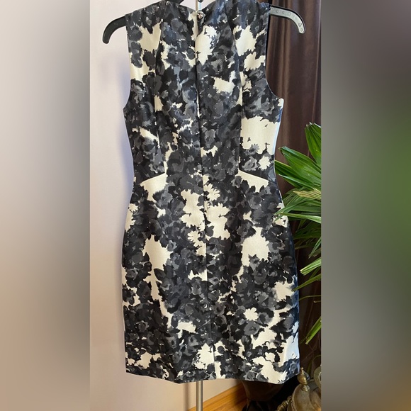 Kate Spade Cocktail Dress Size 2 - Picture 3 of 7